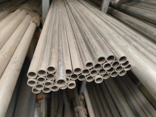 Les tubes 304L, barre d'acier inoxydable de norme DIN creuse de solides solubles ont laminé à froid laminé à chaud